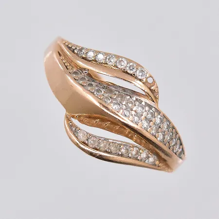 Ring med vita stenar, stl 17½, 14K Vikt: 2 g