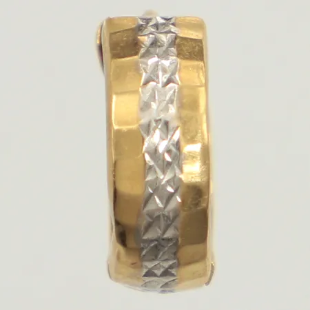 Udda örhänge, Ø14,5mm, bredd 4,9mm, tvåfärgat, buckligt, 18K  Vikt: 1,1 g