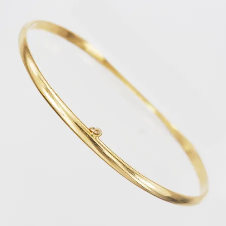 Armring, plats för berlock, Ø68mm, bucklig, ojämn, 18K Vikt: 14,5 g