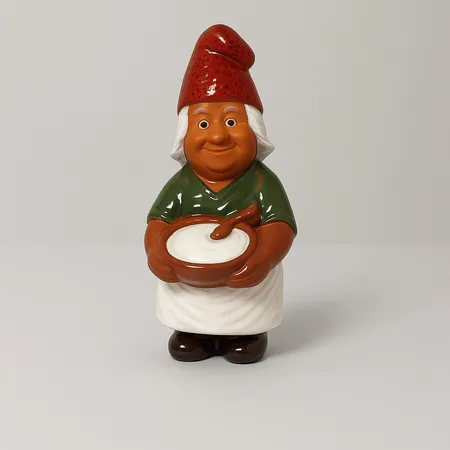 Tomtemor glaserat lergods, Rolf Berg Torshälla, höjd:18cm,  Skickas med paket.