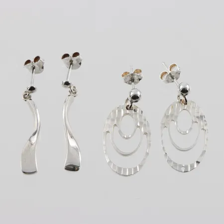 Parörhängen 2st, höjd ca 3cm, silver Vikt: 6,1 g