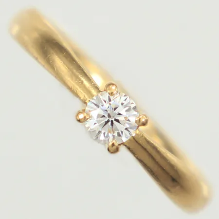 Ring diamant 0,25ct WSI enligt gravyr, stl 17½, bredd 4,2mm, GHA, 18K  Vikt: 4,3 g