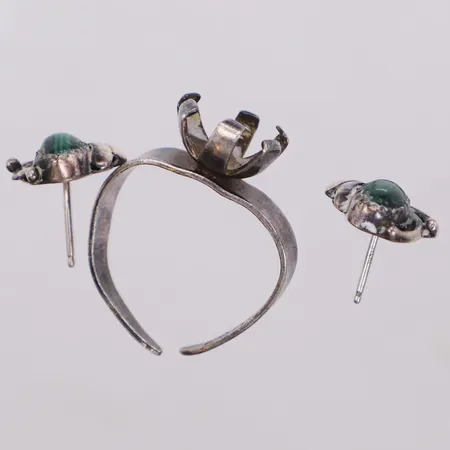 Diverse silver, defekt, stenar, 925/1000 silver  Vikt: 6,7 g