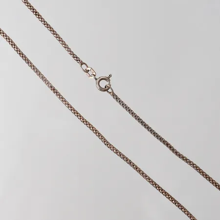 Kedja, längd 37cm, bredd 1,5mm, silver 925/1000.  Vikt: 3,6 g