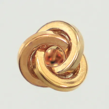 Udda örhänge, bredd 6,8mm, 18K Vikt: 0,4 g