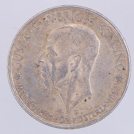 Minnesmynt, Gustaf V Sveriges Konung, Med folket för fosterlandet, Sveriges Riksdag 1435-1935, nominellt värde 5kr, 900/1000 silver Vikt: 25 g