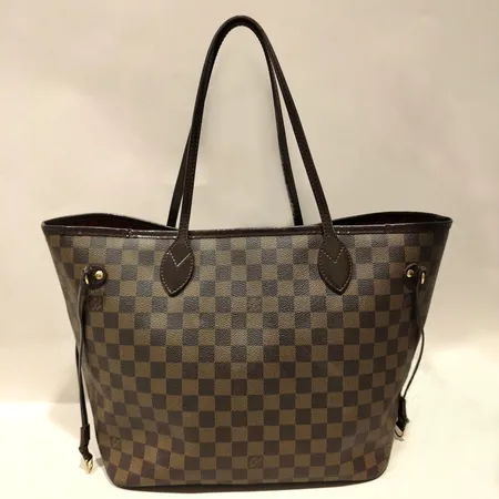 Väska Louis Vuitton, Neverfull MM, Damier Ebene Canvas, datumkod AR4190, made in France, mått ca  31x28x14cm, smärre fläckar invändigt, slitage på läder, kvitto Birger Jarlsgatan daterat februari 22 2011, dustbag.  Skickas med postpaket.