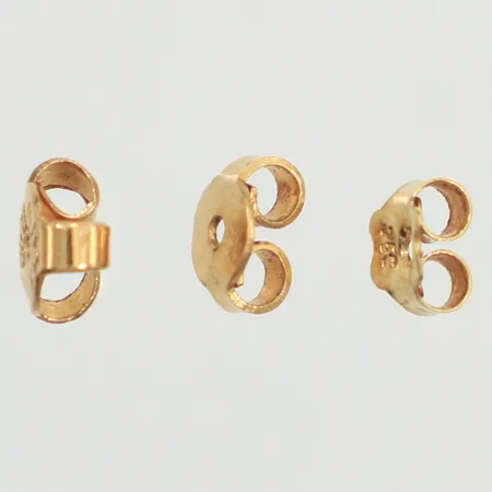 Tre snurrebussar, olika modeller, 18K  Vikt: 0,5 g