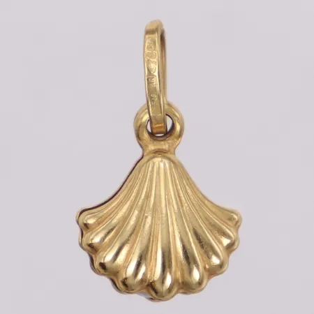 Hänge, snäcka med pärla, längd 18,2mm, bredd 10,8mm, 18K Vikt: 1,2 g
