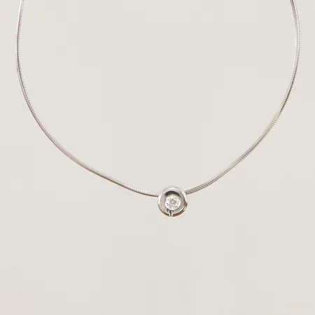 Collier i vitguld med diamant, ca0,10ct, 40cm, bredd:1mm, 18K, 5,9g.