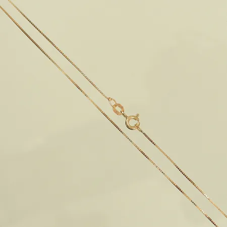 Halskedja, venezia, längd 38cm, bredd 1mm, 18K, 1,2g Vikt: 1,2 g