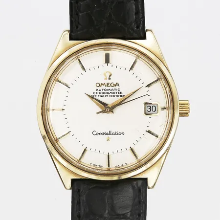 Herrur Omega Constellation Pie Pan, guld på stål, automat, Ø34mm, ca år 1967-69, repor, trög uppdragning, i behov av en översyn, inga tillbehör.