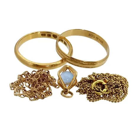 Diverse smycken, 18K guld - bruttovikt 8,0g, 20K guld - vikt 4,1g, slitage, defekter, gravyrer