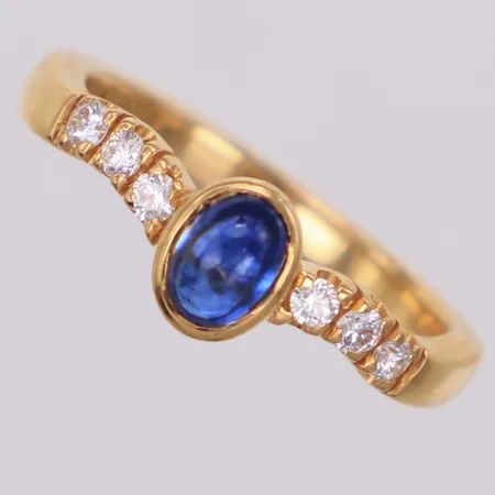 Ring med safir samt diamanter 6xca0,02ct, stl 17, bredd 2,5-6,4mm,  Dan Tillberg Guld& Silver, Saltsjöbaden, år 2005, 18K Vikt: 0 g
