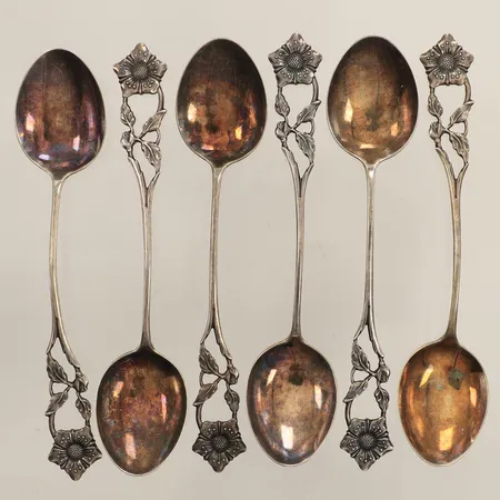 Sex kaffeskedar, längd 11,8cm, Finland, gravyr, 813/1000 silver Vikt: 56,2 g