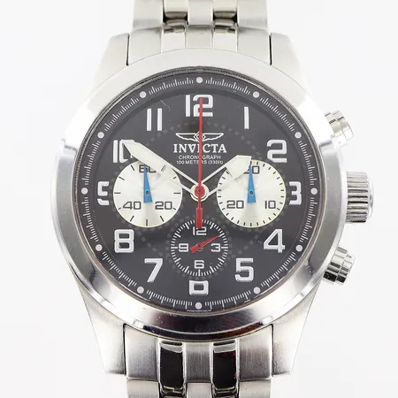 Herrur Invicta, stål, automatisk, Ø45mm, svart urtavla, kronograf, modell nr 5102, glasbaksida, länk 19,5cm, smärre repor/märken på boett/glasring, fodral, inga övriga tillbehör.