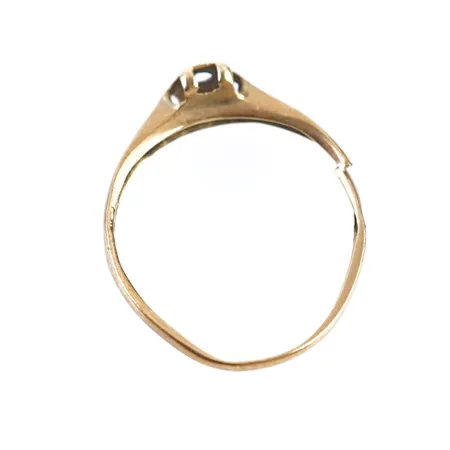 Diverse guld, 14k Vikt: 0,7 g