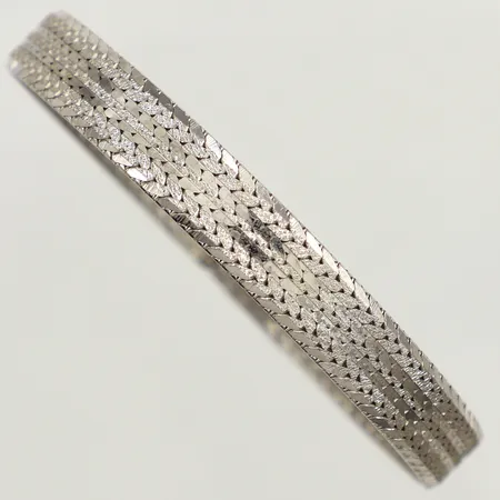Armband längd 19cm, bredd 8mm, 835/1000 silver  Vikt: 17,9 g