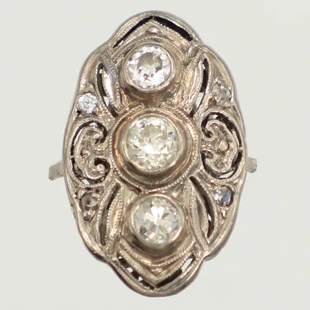 Del av ring med diamanter 3x ca 0,07-0,11ct, defekt, vitguld, ostämplad, 14K Vikt: 1,9 g