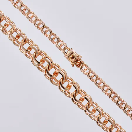 Collier Bismarck, längd ca 48cm, bredd ca 5-12mm, Doserad, Bengt Hallberg Guldsmeds AB 1978, 18K   Vikt: 43,9 g