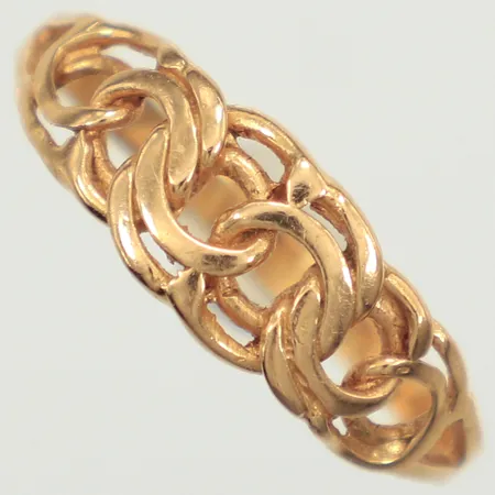 Ring Bismarck, stl 18¾, bredd 2-6,9mm, 18K  Vikt: 2,1 g