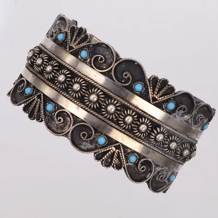 Stelt armband, Ø61mm, bredd 35mm, ljusblå stenar, silver Vikt: 45,3 g