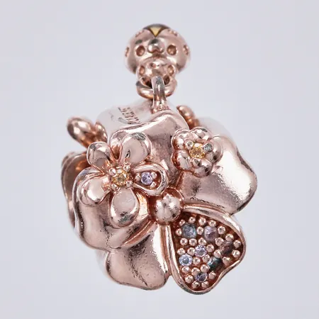 Berlock, Blomma, Pandora, längd: ca 1,6cm, bredd: ca 6-10mm, förgylld metall  