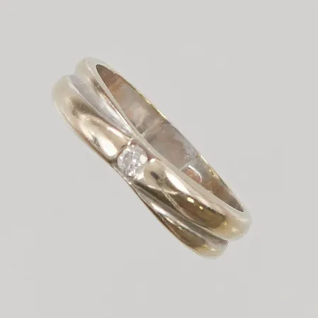 Ring tvåfärgad, med diamant ca0,10ct, sitter löst, Ø19¼, bredd:5,5mm, 18K, 3,9g.