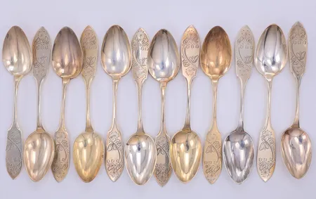 12 Bordsskedar, modell Tornedal, 17,5cm, Haparanda år 1976-78, 830/1000 silver i tyglinda Vikt: 463 g