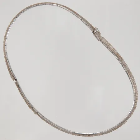Collier, skadad/defekt, Silver 835/1000 Vikt: 24,2 g