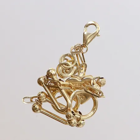 Guldskrot, 14K.  Vikt: 2,9 g