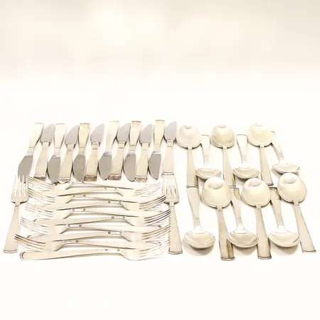 Bordsbestick Rosenholm, 12 gafflar 178mm, 12 knivar 199mm (stål i blad), 12 skedar 183mm, bruttovikt 1689,1g, bruksskick, GAB, silver 830/1000. 
