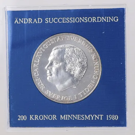 Minnesmynt, Ø34mm, Sveriges Konung Carl XVI Gustaf, För Sverige i tiden, ändrad successionsordning, år 1980, 200kr, plastetui, 925/1000