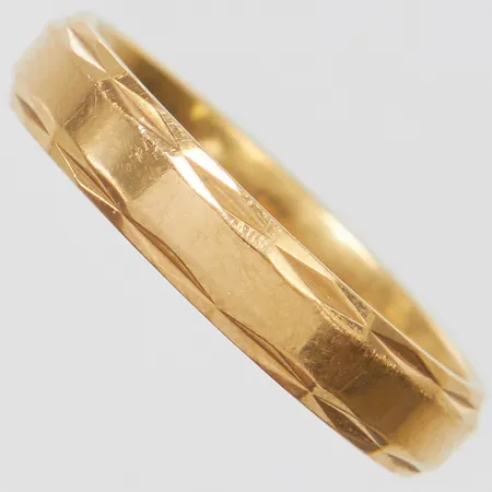 Ring med mönsterdekor, Ø15, bredd: 3,5mm, personlig gravyr, svenska stämplar, 18K Vikt: 2,8 g