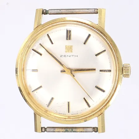 Herrur Zenith, Ø34mm, manuell, cal 2562, serienummer NA6761-2, tjänstegravyr, repig boett, skador på glas, inga tillbahör, 18K Bruttovikt: 29,5g Vikt: 0 g