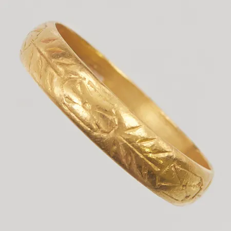 Ring, mönstrad, Ø21, bredd: 5mm, gravyr, 23K, 5,5g.