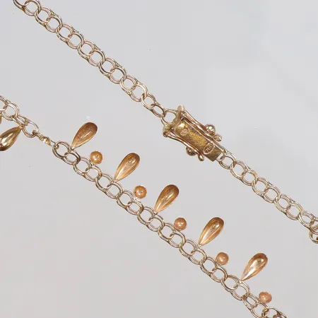 Collier Bismarck, defekta länkdelar, 18K Vikt: 3,6 g