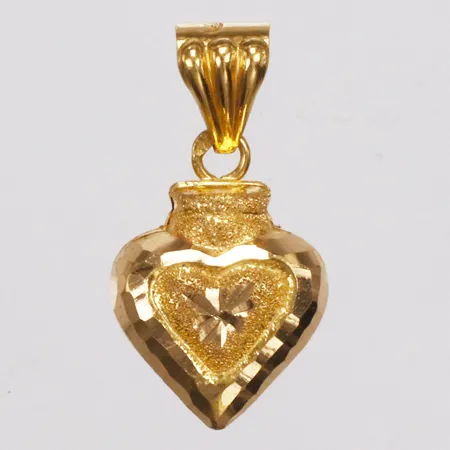 Hänge, hjärta, längd 30mm inkl ögla, bredd 16mm, delvis matterade, ihåligt, 21K Vikt: 2 g