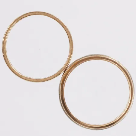 2 Ringar, gravyrer, 18K Vikt: 9,8 g
