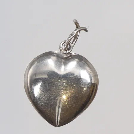 Hänge hjärta, defekt, silver, 830/1000 Vikt: 1,2 g