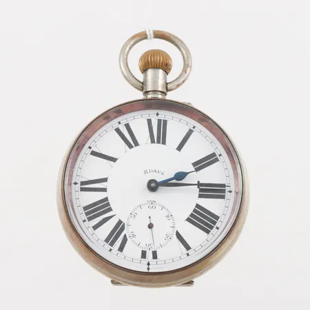 Fickrova 8 dagars, tickar igång men ej funktionstestat, diameter ca 7 cm, metall,