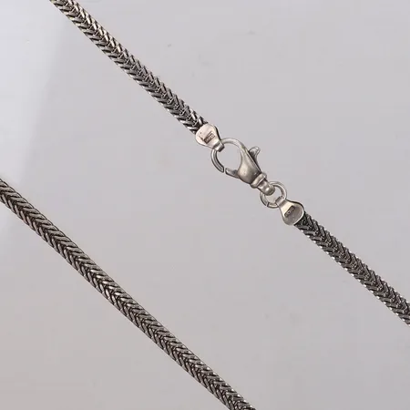 Collier, längd 48cm, bredd 3,7mm, något böjda länkar, silver 925/100 Vikt: 16,5 g
