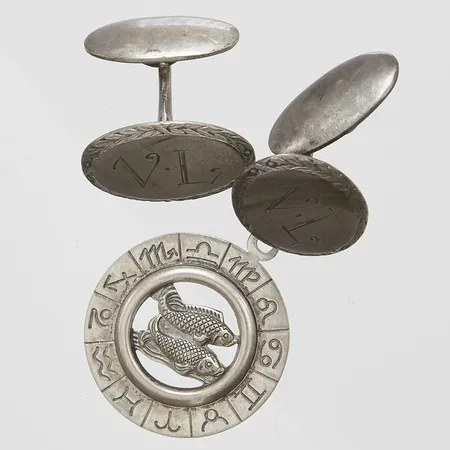 Diverse silver, defekt, personlig gravyr, silver, 813-835/1000 Vikt: 13,9 g