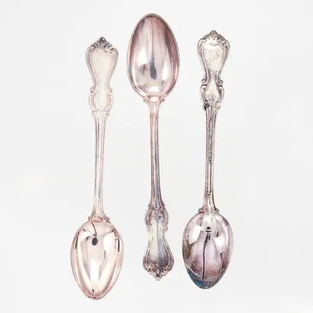 Tre teskedar, modell Olga, 11,5cm, silver 830/1000 Vikt: 37,9 g