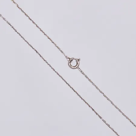 Kedja, längd: ca 45cm, bredd: ca 1mm, 830/1000 Silver  Vikt: 1,8 g