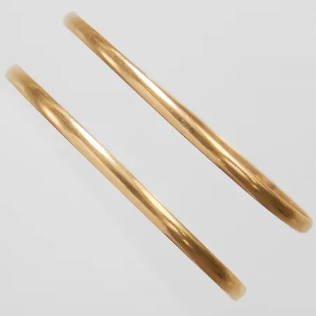 2 Armringar, Øca.66mm, bredd: 3,2-3,6mm, skeva, 18K Vikt: 13,8 g