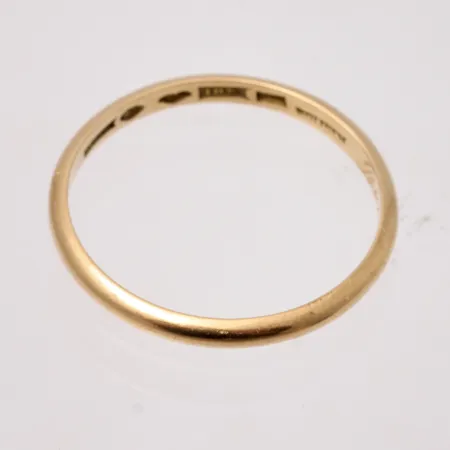 Defekt guld, 18K, vikt 4g.