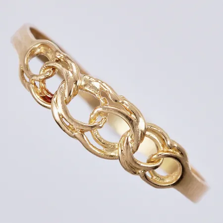 Ring bismarck, stl: 16¾, bredd: 2-5mm, 18K Vikt: 1 g