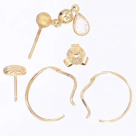 Diverse guld, 4 Örhängen, 1 Snurrebuss, ett örhänge med vit sten, udda, skeva, 18K Vikt: 1,4 g