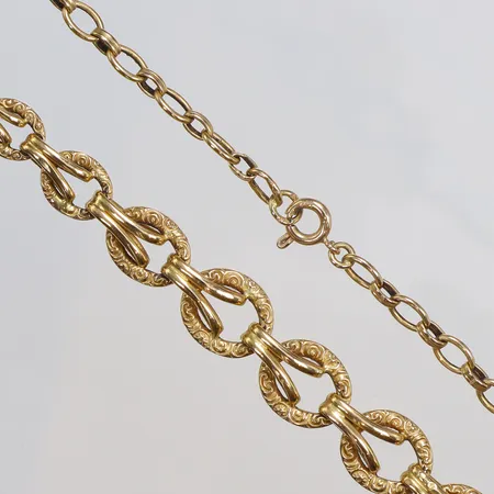 Halscollier, längd 44cm, bredd 4-10mm, 18K Vikt: 8 g